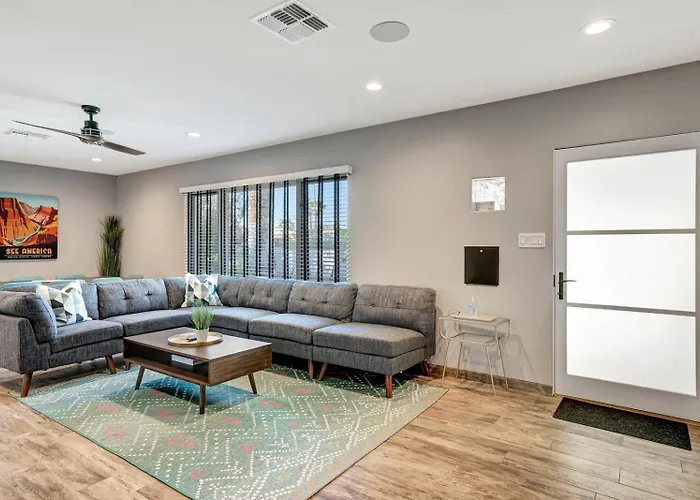 Upscale Remodel - Walk To Asu Pool & Pickleball * Tempe