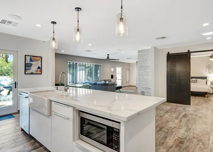 Hébergement de vacances Upscale Remodel - Walk To Asu Pool & Pickleball Tempe