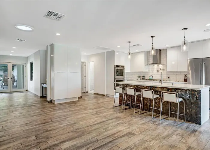 Upscale Remodel - Walk To Asu Pool & Pickleball Hébergement de vacances *